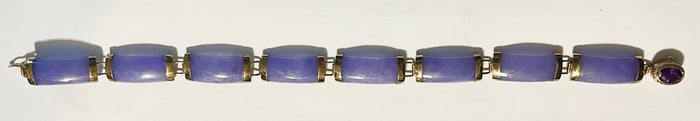 14K Yellow Gold Lavender Jade Bracelet with Amethyst Cabochon Clasp, 15.63 grams