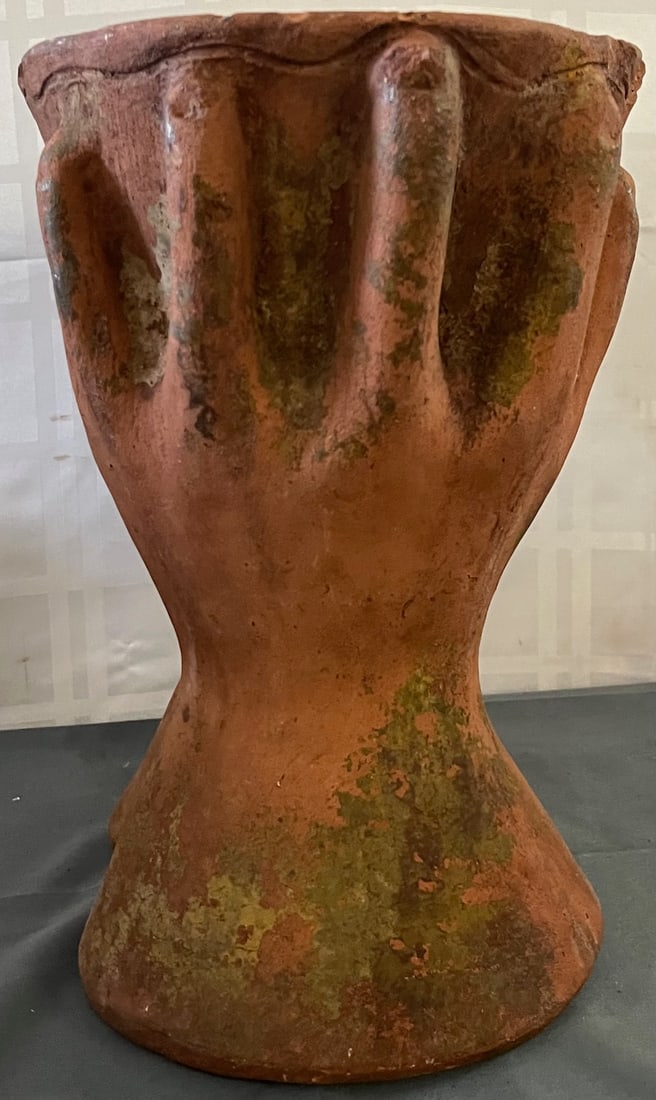 Mid-Century Sculptural Terracotta Hand-Form Planter or Urn: Mid-Century Sculptural Terracotta Hand-Form Planter or Urn, A sculptural motif resembling clasped hands, crafted in unglazed earthenware with a natural reddish clay body, The undulating rim, biomorphi