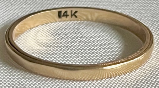 14K YELLOW GOLD WEDDING BAND, 1.55 G, SIZE 7