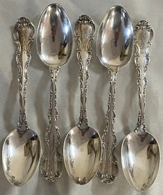 Set of 5 Gorham “Chantilly" Sterling Silver Teaspoons, Script Monogram, 124g Total,  Antique c.