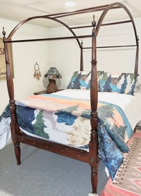 Early 19th Century American Sheraton Rope / Canopy Bed with Fluted Posts, Arched Canopy