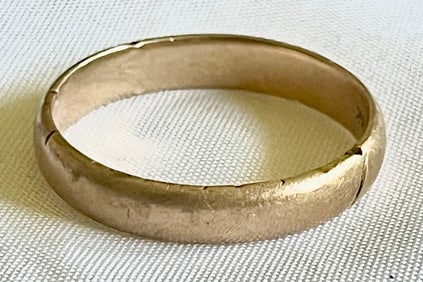 14K Yellow Gold Wedding Band, Size 11.5, 4.84 Grams, Stamped 14K
