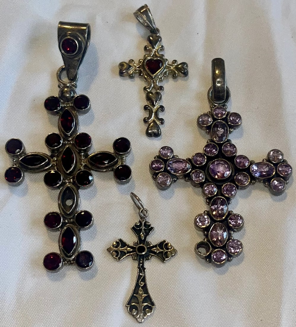 Lot of 4 Vintage Sterling Silver Gemstone Cross Pendants, Garnet & Amethyst, Ornate Designs, 23.52: Lot of 4 Vintage Sterling Silver Gemstone Cross Pendants – Garnet & Amethyst – Ornate Designs – 23.52 GRAMS Total Weight, This lot includes four vintage sterling silver cross pendants, each feat