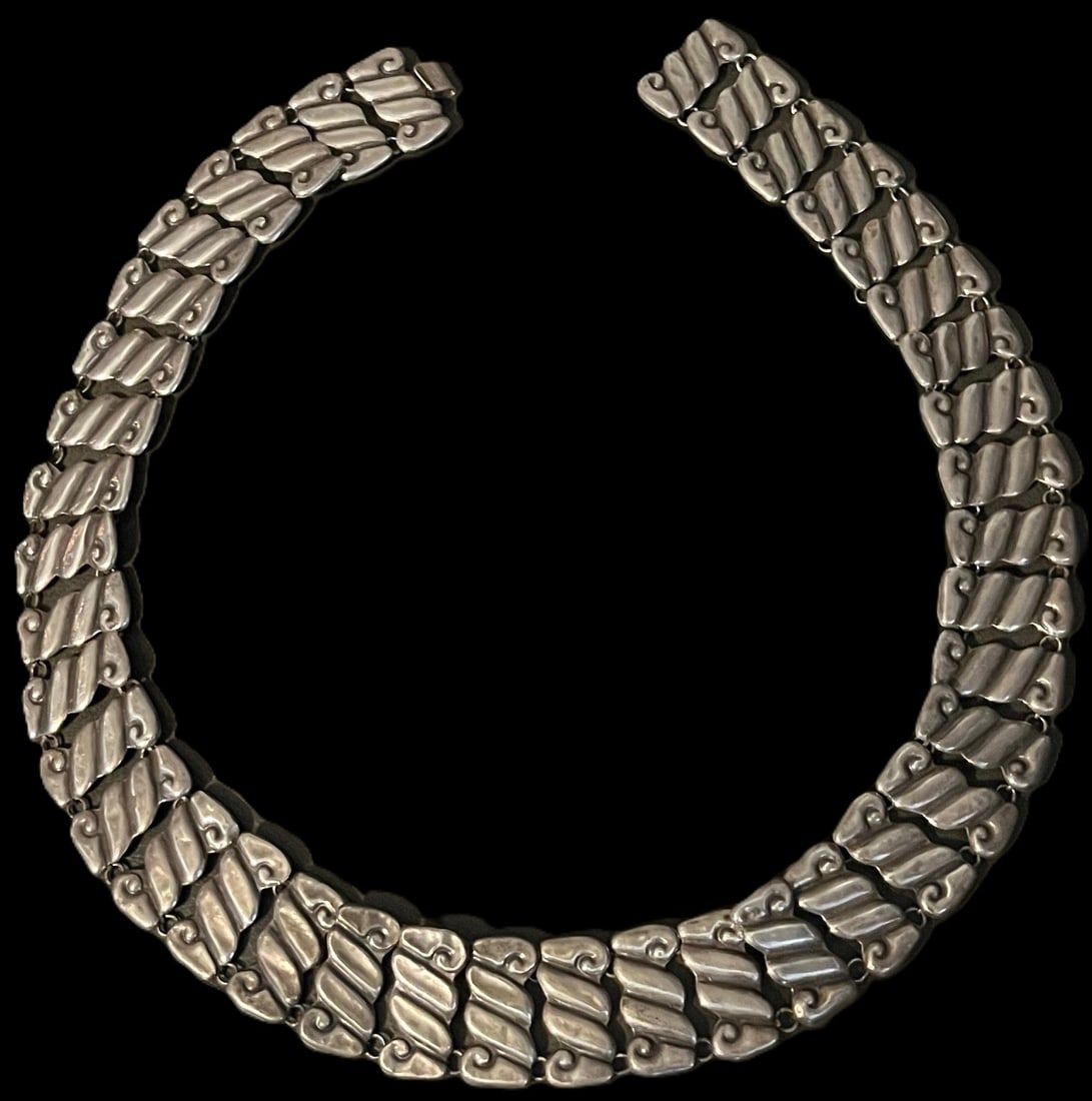 Vintage Taxco Mexican Sterling Silver Panel Link Belt – “STERLING TAXCO” – Heavy 133.6: Vintage Taxco Mexican Sterling Silver Panel Link Belt – “STERLING TAXCO” – Heavy 133.6 GRAMS, Vintage Mexican sterling silver articulated panel-link belt from Taxco, Mexico. Features bold