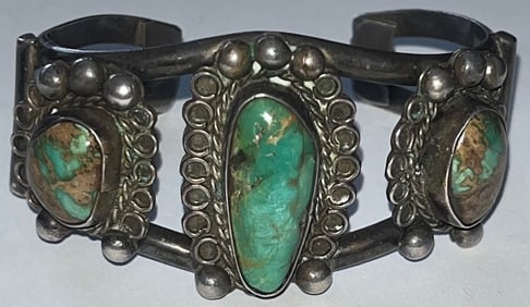 Old Pawn Navajo Sterling Silver & Natural Turquoise 3-Stone Cuff Bracelet – Handcrafted Southwest