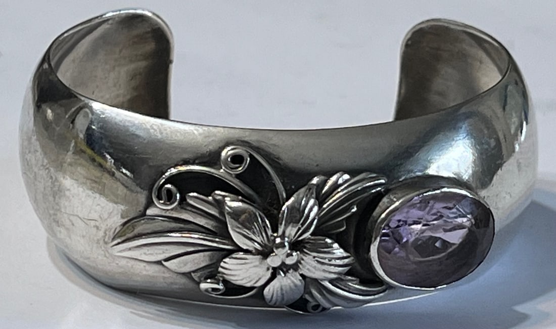 Vintage Sunrise Sterling Silver Amethyst Cuff Bracelet – Heavy Floral Design, 36.9g: Vintage Sunrise Sterling Silver Amethyst Cuff Bracelet – Heavy Floral Design, 36.9g, Striking Sunrise brand sterling silver cuff bracelet featuring a bold sculptural form with applied floral and fol