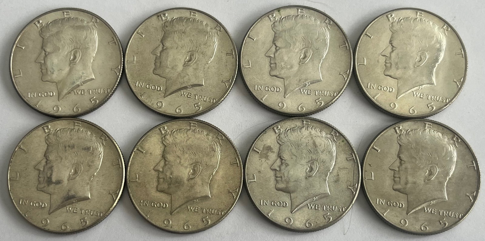 Lot of Eight (8) 1965 U.S. Kennedy Half Dollars, 40% Silver – Circulated US Coins (91.93g: Lot of Eight (8) 1965 U.S. Kennedy Half Dollars, 40% Silver – Circulated US Coins, TOTAL WEIGHT 91.93 GRAMS / 2.96 TROY OUNCES / 59.12 DWT (PENNY WEIGHT), Lot of ten (10) 1965 Kennedy Half Dolla