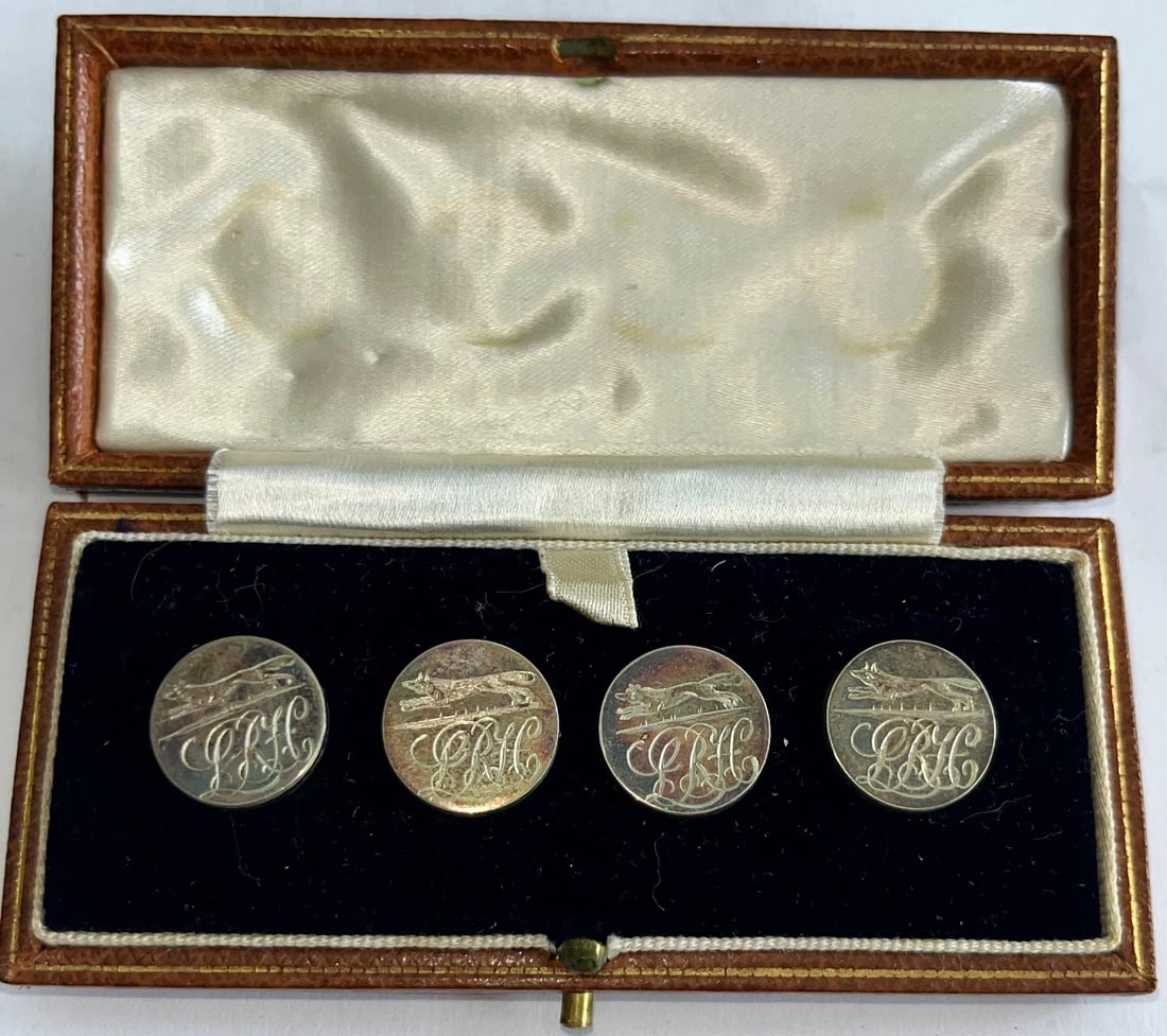 Antique Firmin London Sterling Silver Fox Hunting Livery Buttons – PRC Monogram – Original: Antique Firmin London Sterling Silver Fox Hunting Livery Buttons – PRC Monogram – Original Cotter Pin Fasteners & Box, A rare and highly desirable set of antique British livery/uniform buttons by