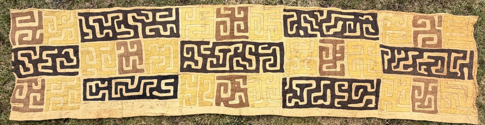 Vintage 10' Kuba Cloth Textile Panel – Handwoven Raffia, Geometric Tribal Design, Congo African (1 of 14)