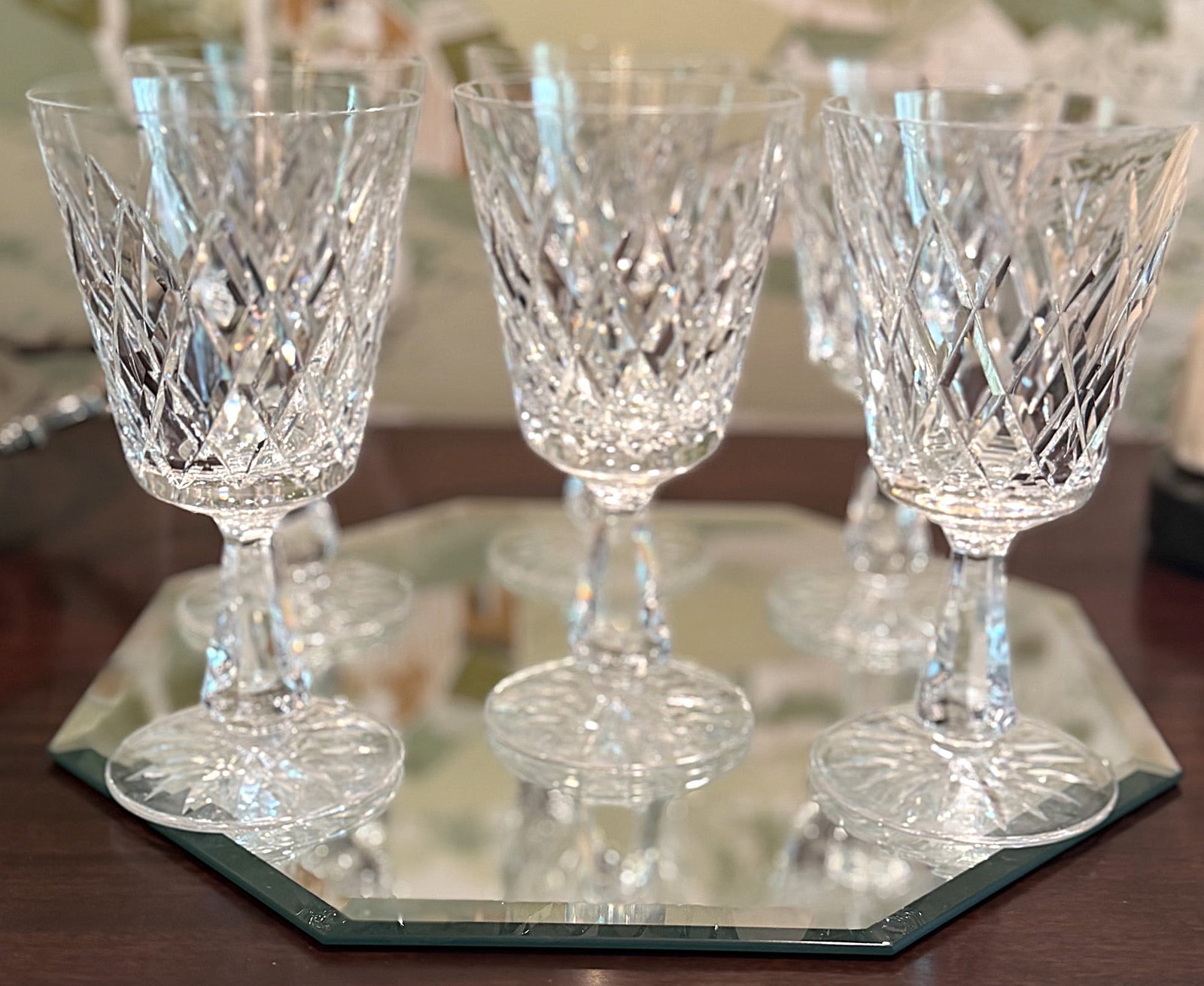 Set of 6 Waterford Cut Crystal Wine Goblets, Signed: Set of six vintage Waterford crystal stemmed goblets, each bearing the acid-etched “Waterford” signature. The pattern features deeply cut intersecting diamond and elongated wedge/vertical