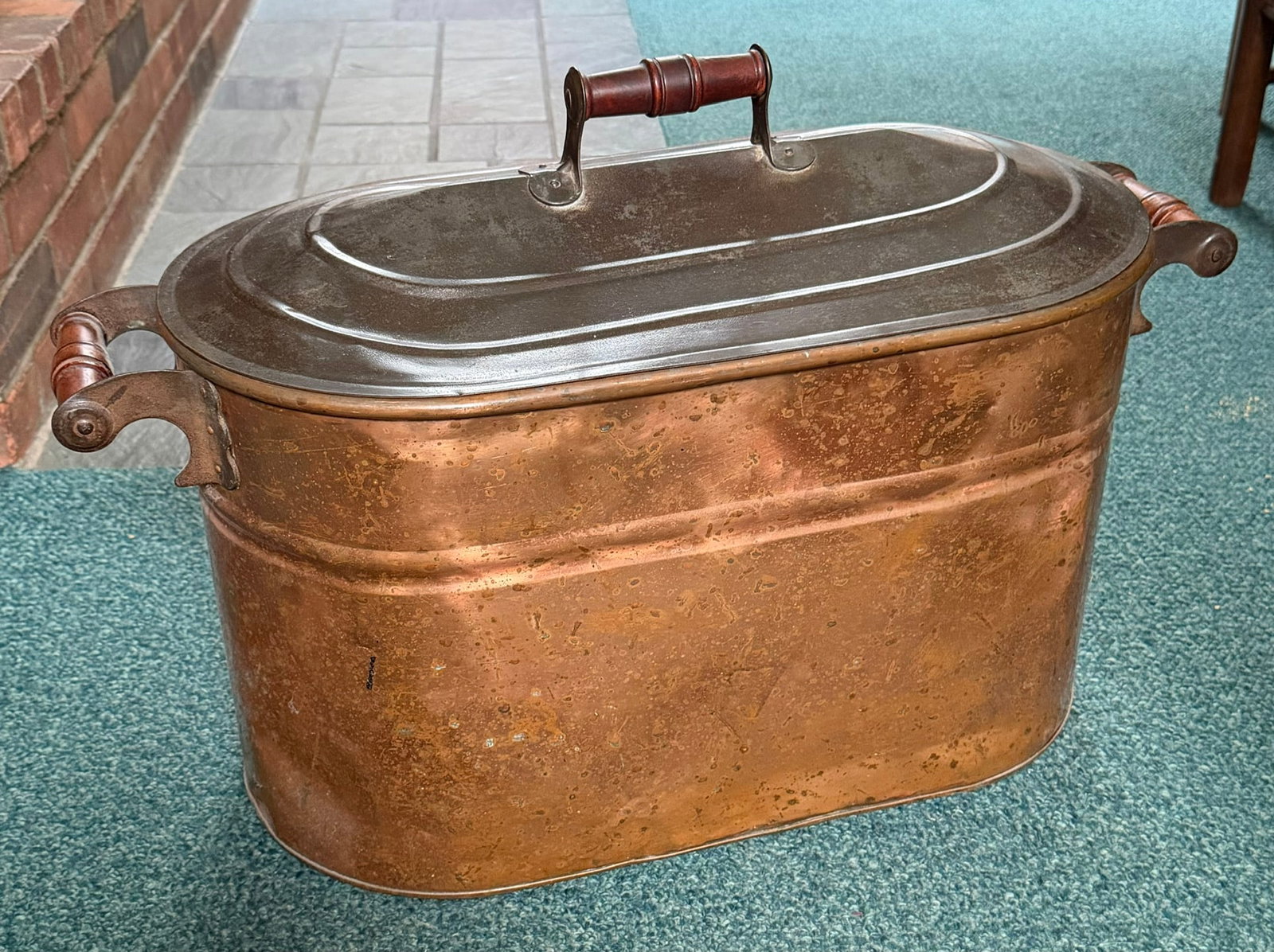 Antique Copper Boiler / Laundry Wash Tub with Tin Lid & Wood Handles, c. 1900 (1 of 6)