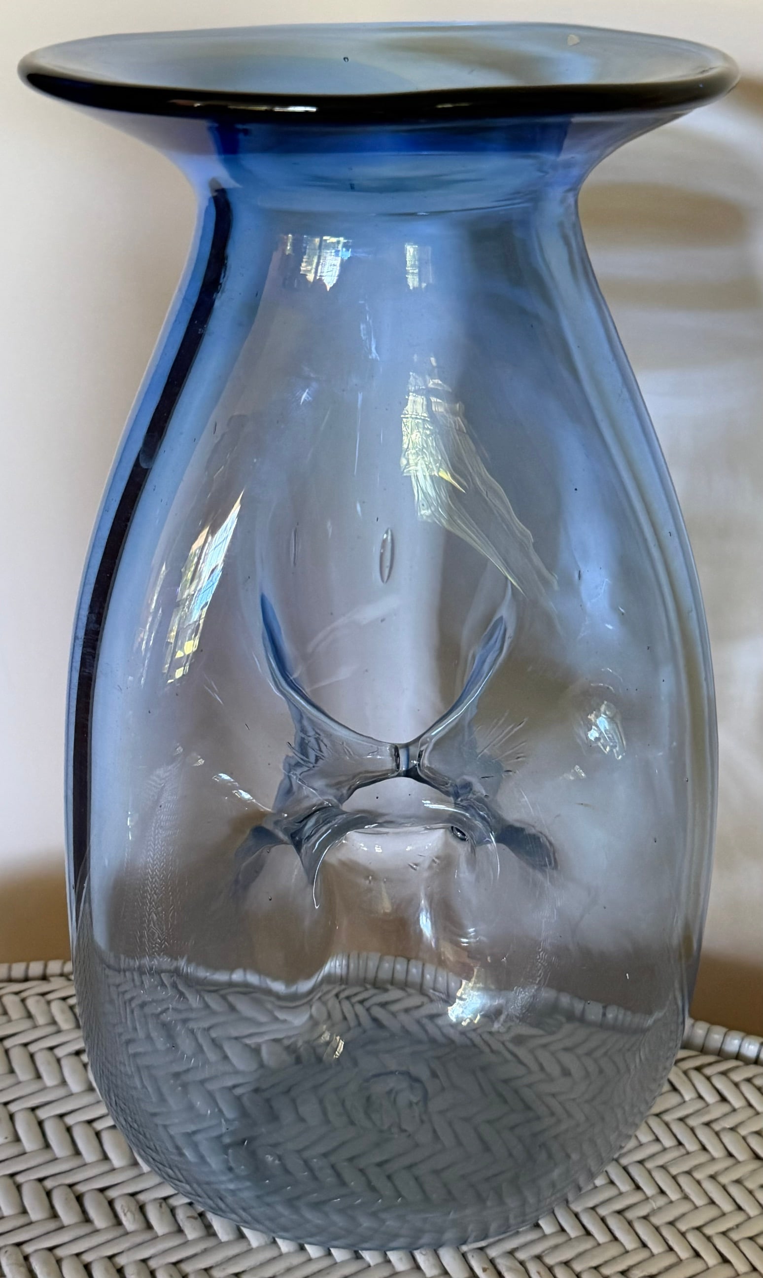 Peter Bramhall Signed 1978 Blown Blue Art Glass Sculptural Vase: Large hand-blown studio art glass vase by Brian Brault, signed and dated 8/??/78 on the underside. Executed in translucent smoky blue glass with a broad flared rim and thick, rounded body. The most