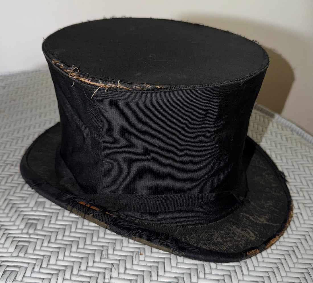 Antique George F. Dollen & Co. Collapsible Opera Top Hat, Ithaca NY (1 of 8)