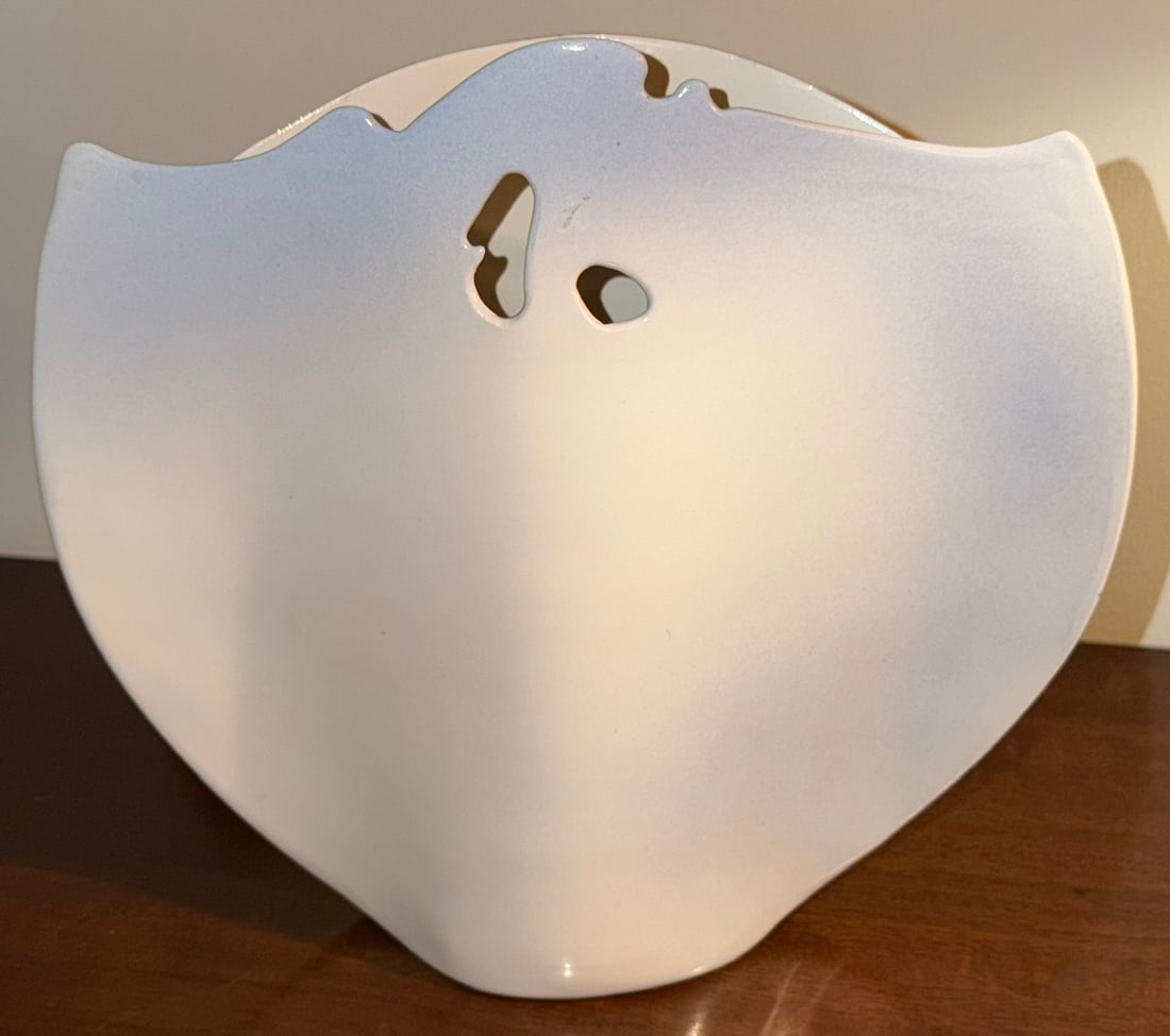Signed Harrius Modernist White Studio Art Pottery Sculptural Vase (1 of 6)