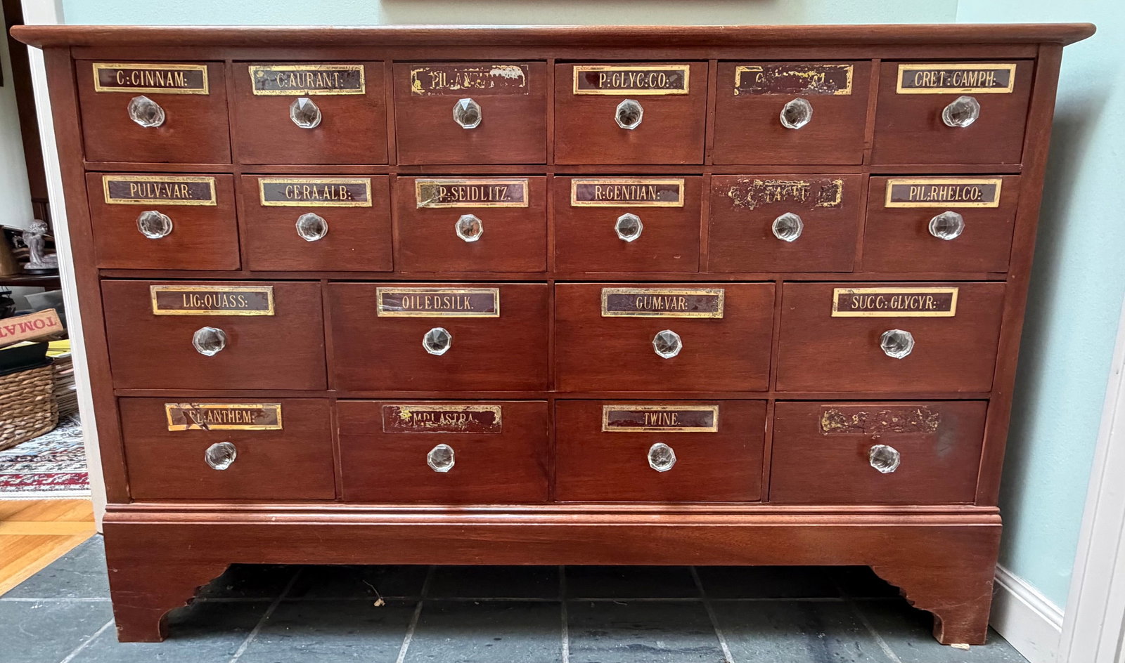 Antique English Apothecary Pharmacy Drug Store 20-Drawer Mahogany Cabinet w/ Glass Knobs (1 of 8)