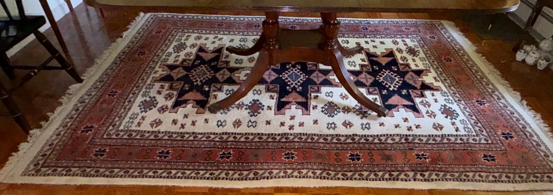 Hand-Knotted Persian/Oriental Wool Area Rug with Geometric Medallions (1 of 10)