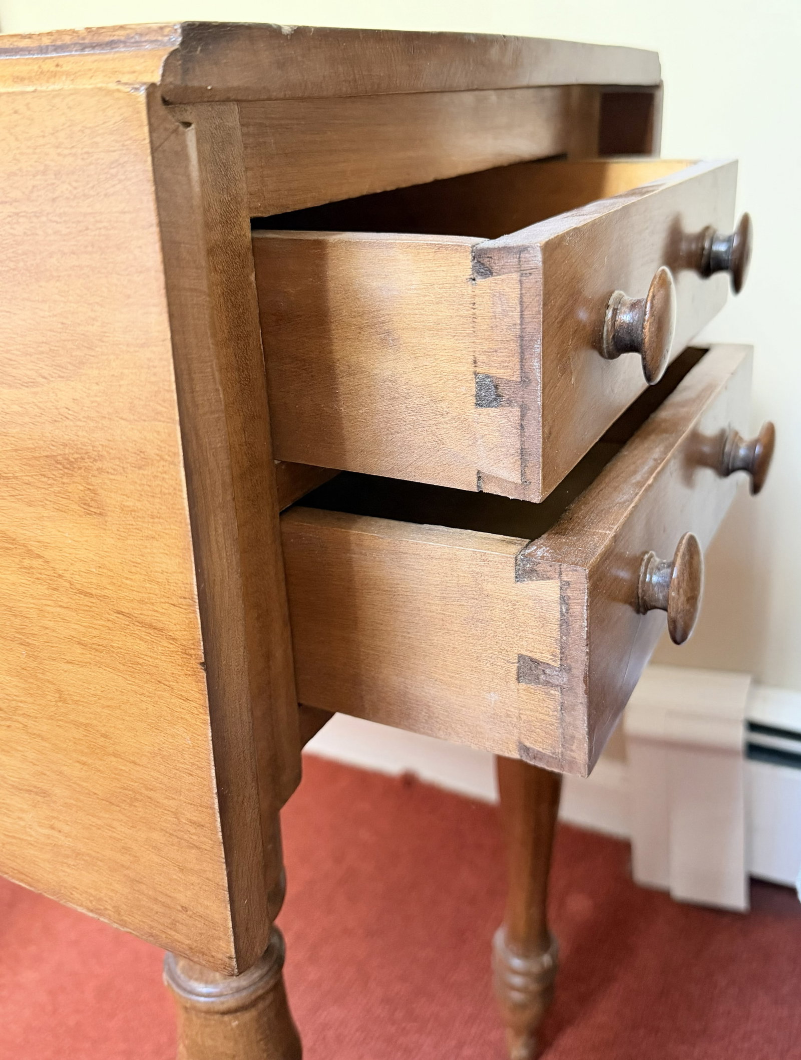 19th C. American Sheraton 2 Drawer Drop-Leaf Work Table - 6