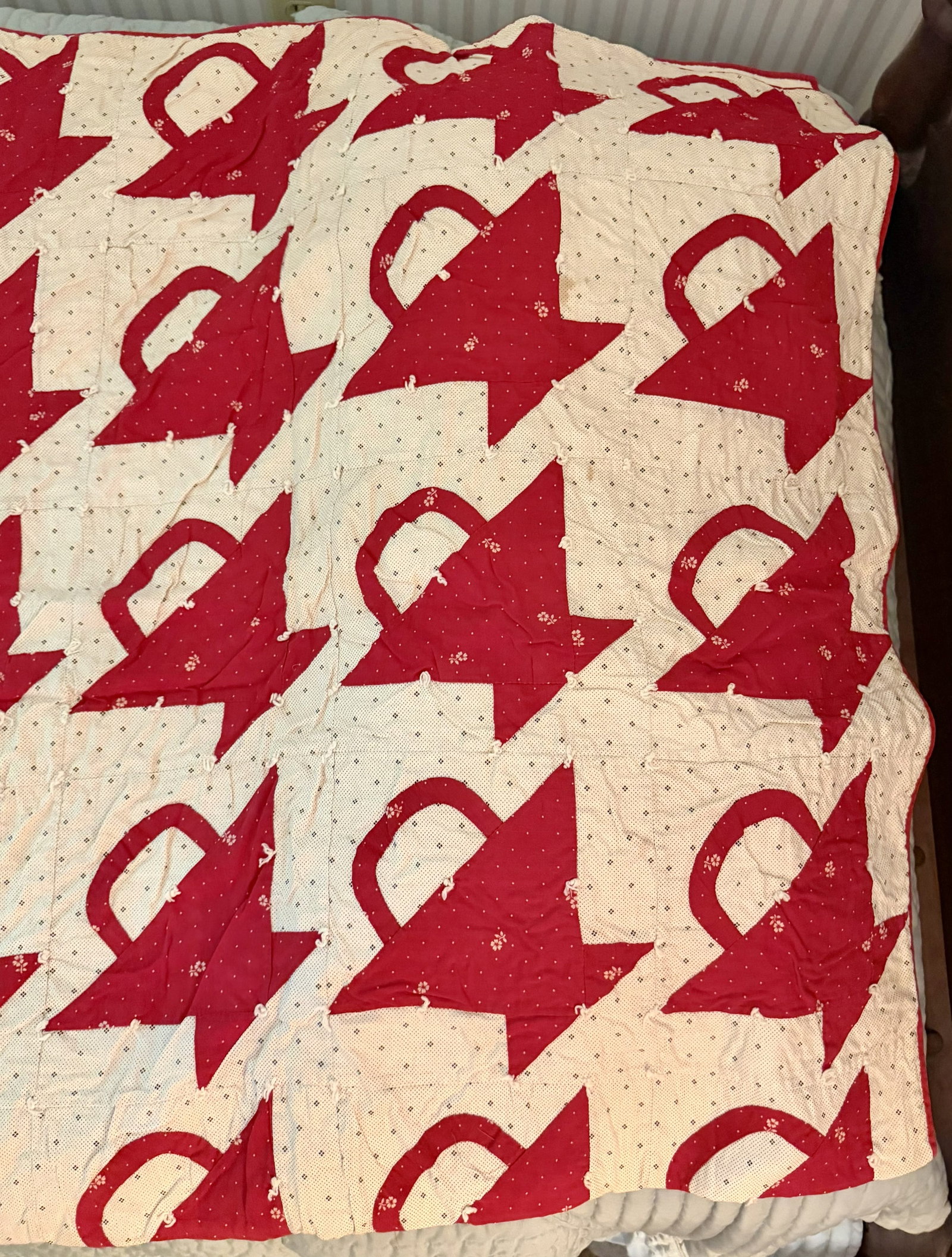 Antique Red & White Basket Pattern Hand-Tied Patchwork Quilt - 4