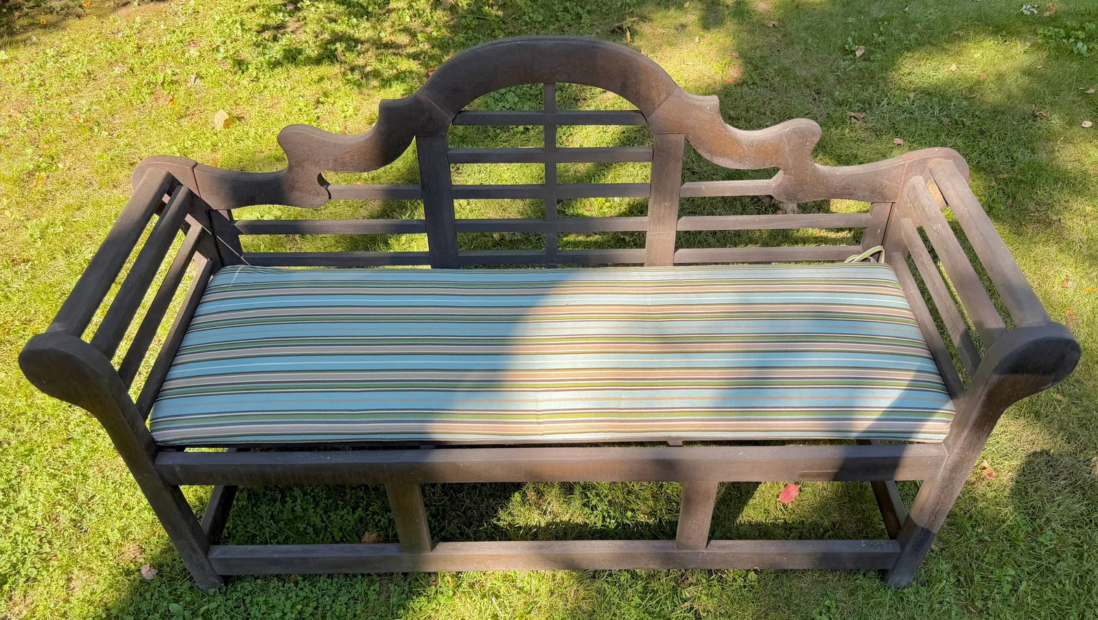 Lutyens-Style Teak Garden Bench with Arched Lattice Back (1 of 6)