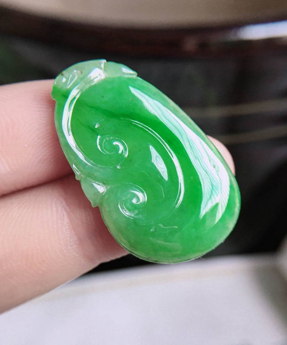 Myanmar natural jade pendant 4.54g to be set (1 of 7)