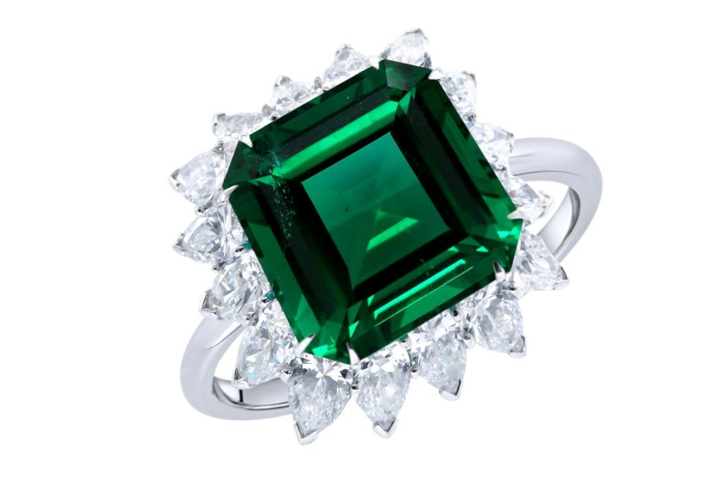 Exceptional AGL 7 Carat No Oil Untread AAA+ Emerald Diamond Platinum Ring (1 of 1)