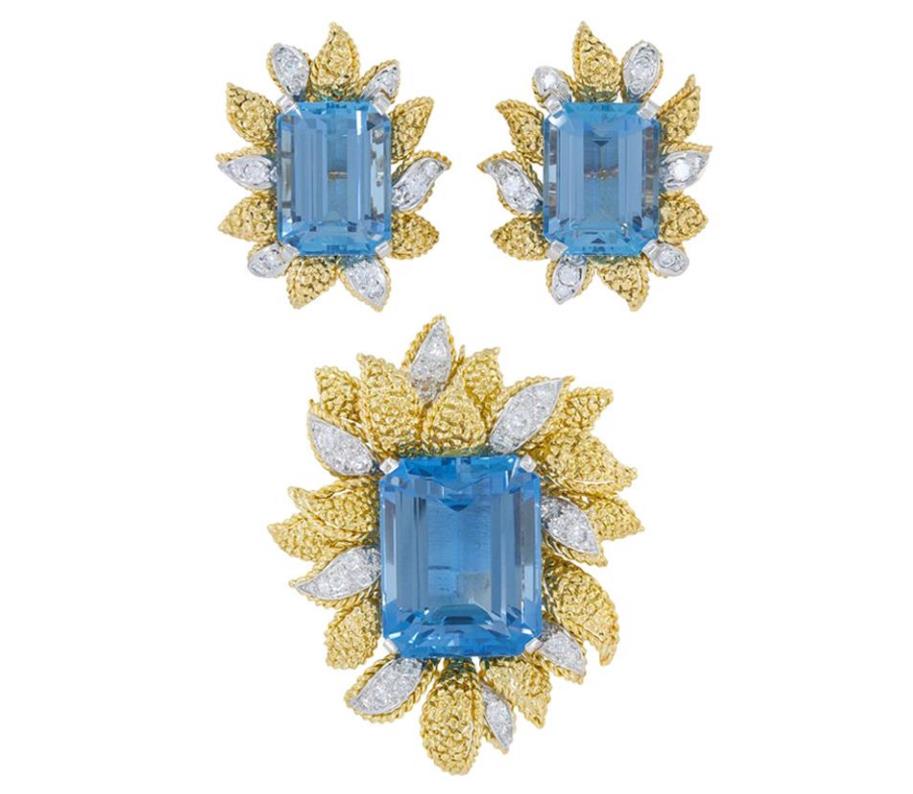 Van Cleef & Arpels Aquamarine Flower Brooch Earrings Suite in 18k Yellow Gold. (1 of 1)