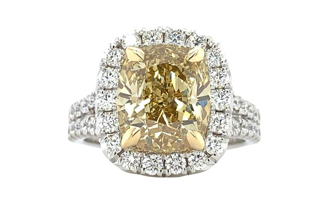 GIA Certified Henri Daussi Fancy Yellow Cushion Cut 4.73ct T.W. Engagement Ring: GIA Certified Henri Daussi Fancy Yellow Cushion Cut 4.73ct T.W. Engagement Ring