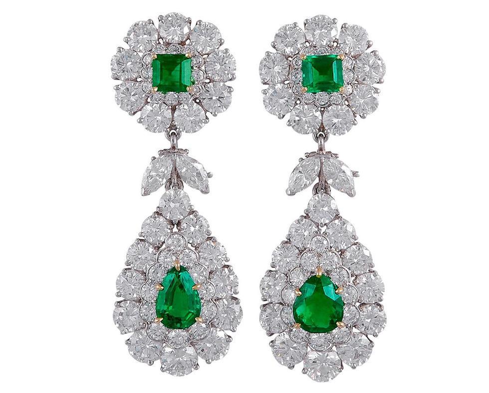 Van Cleef & Arpels Diamond Emerald Platinum Earrings (1 of 1)