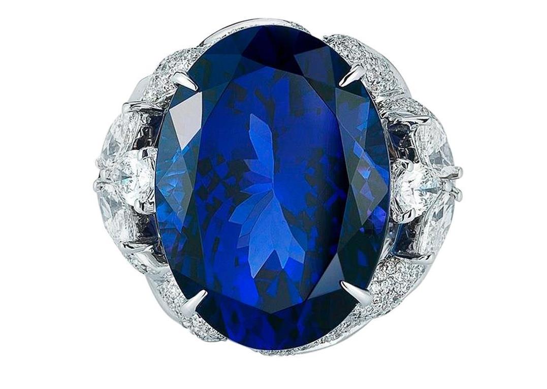 Tanzanite And Diamond Ring By RayazTakat (1 of 1)