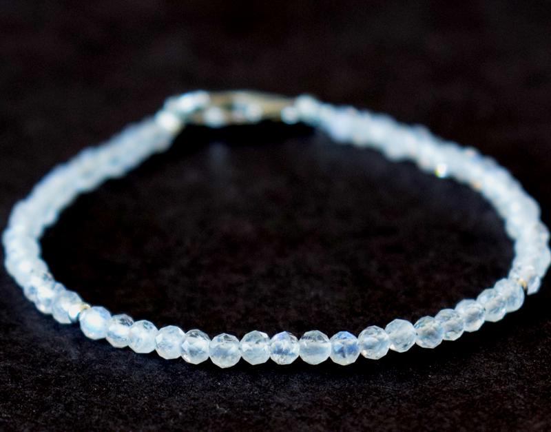 RAINBOW MOONSTONE BRACELET W/ 925 SILVER (1 of 4)