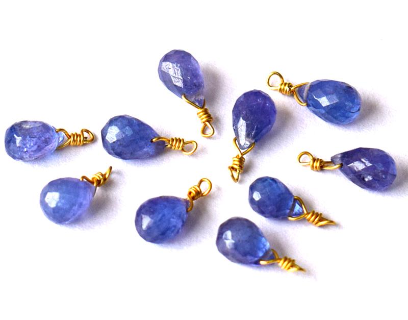 TANZANITE - BRIOLETTES - 925 SILVER LOOPS - VERMAIL: These are Natural, earth mined and hand crafted with precision TANZANITE FACETED TEAR DROP BRIOLETTES beads (10 pieces ). Wrapped in GOLD PLATING OVER SOLID 925 Sterling Silver wire loops, perfect for