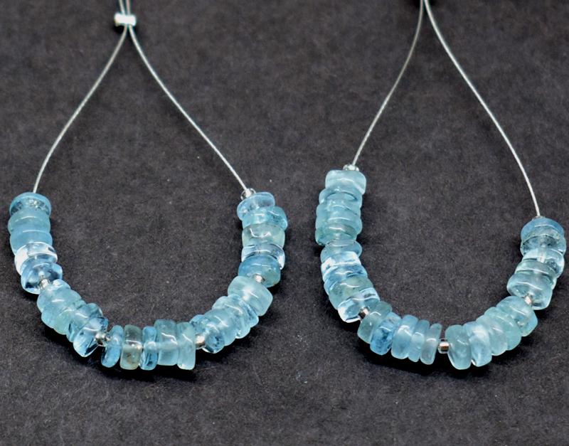 AQUAMARINE - HESHI 5 mm - TASSEL: " TASSEL"- means the drilled pieces of gemstones are loosely attached with a wire , ideally you can use it to create of of a kind jewelry . STONE : NATURAL EARTH MINED FINE AQUAMARINE HESHI SHAPE BEAD