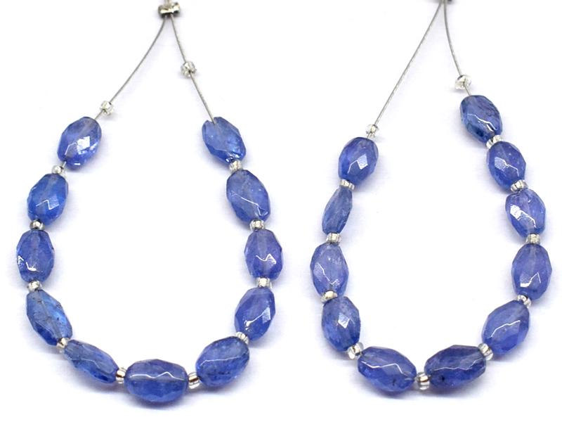 TANZANITE - OVAL 4X6 - 4X7 mm - TASSEL: " TASSEL"- means the drilled pieces of gemstones are loosely attached with a wire , ideally you can use it to create of of a kind jewelry . STONE : NATURAL EARTH MINED FINE TANZANITE FACETED OVAL SHAP