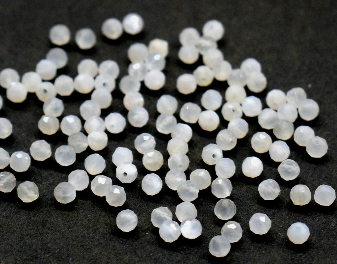 100 PIECES MOONSTONE - ROUND 3 mm - LOOSE: " LOOSE BEADS"- means the drilled pieces of gemstones , ideally you can use it to create of of a kind jewelry . STONE : NATURAL EARTH MINED FINE WHITE MOONSTONE BEADS FACETED ROUND SHAPE BEADS . All t
