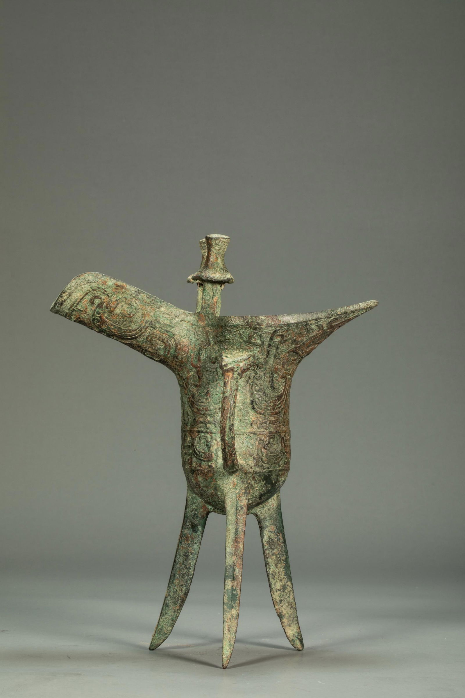 A CHINESE ANCIENT BRONZE JUE CUP WARRING PERIOD (1 of 17)