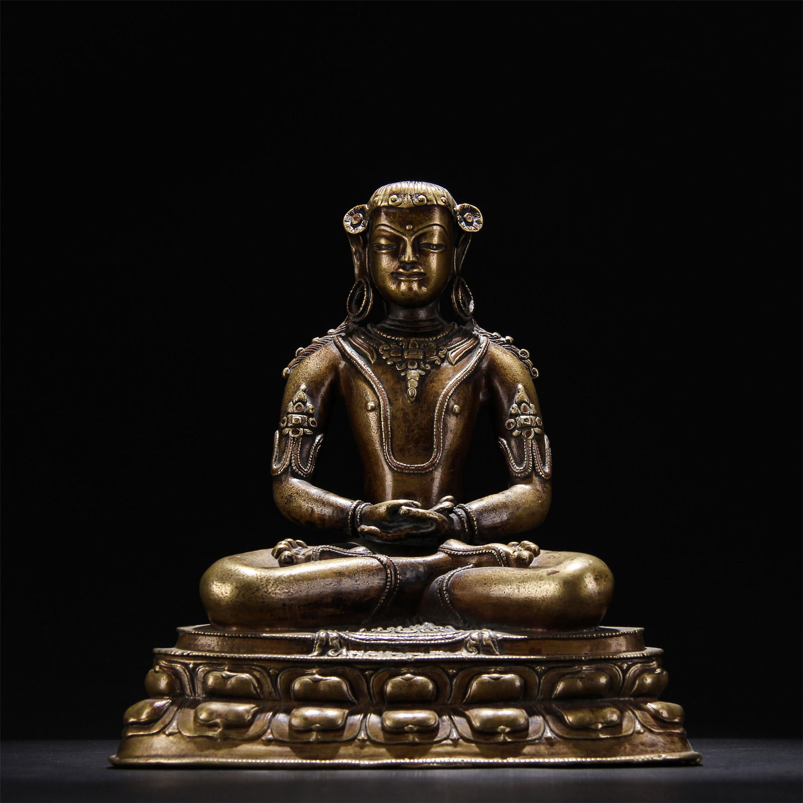 CHINESE BRONZE SEATED AMITAYUS BUDDHA (1 of 11)