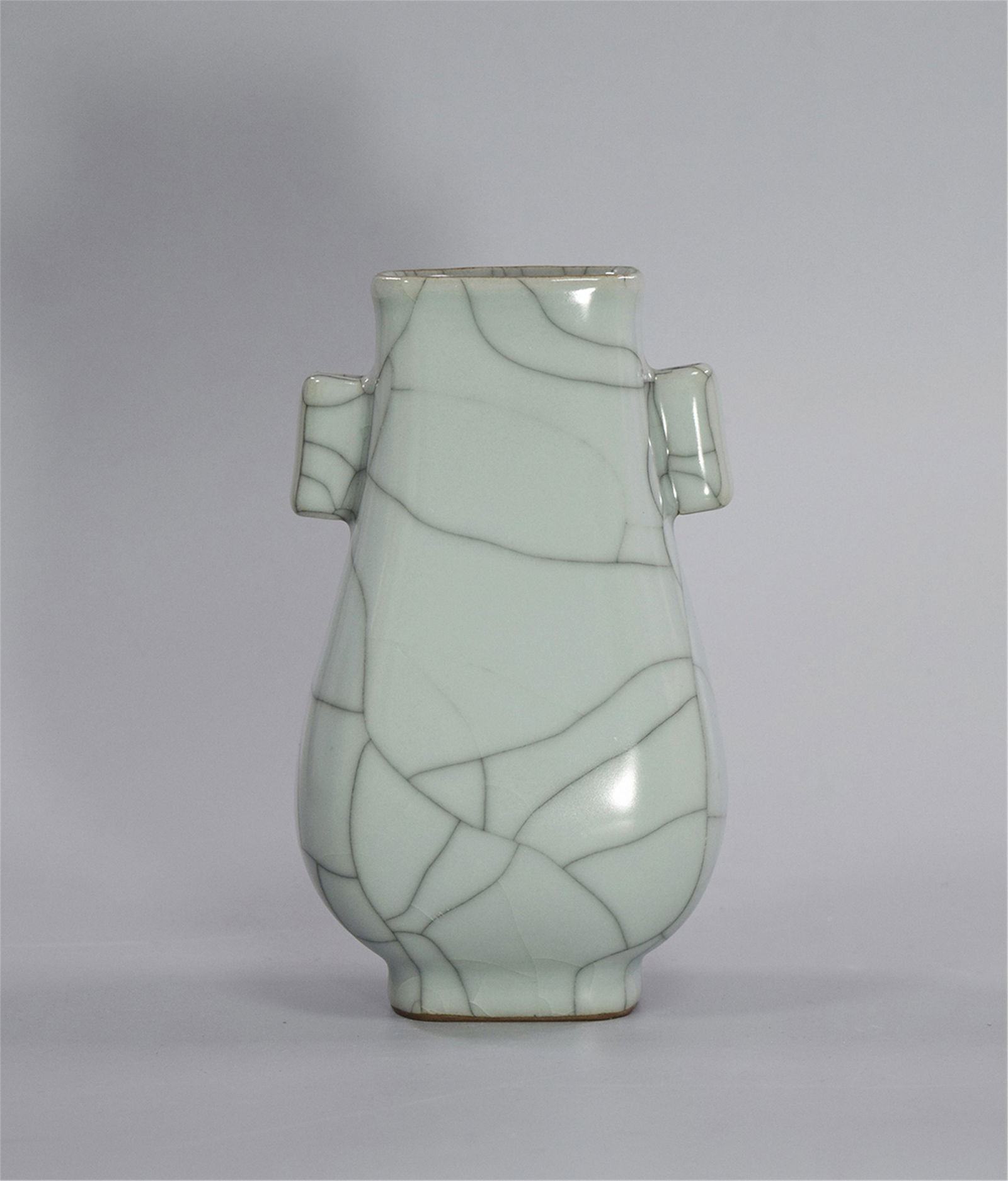 CHINESE PORCELAIN GE GLAZE ZUN VASE FROM ASIAN (1 of 5)