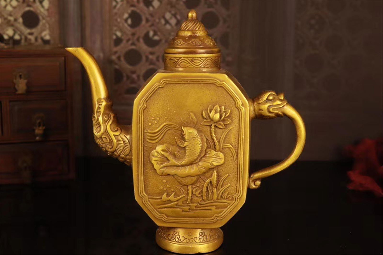 CHINESE BRONZE LOTUS TEA POT (1 of 4)