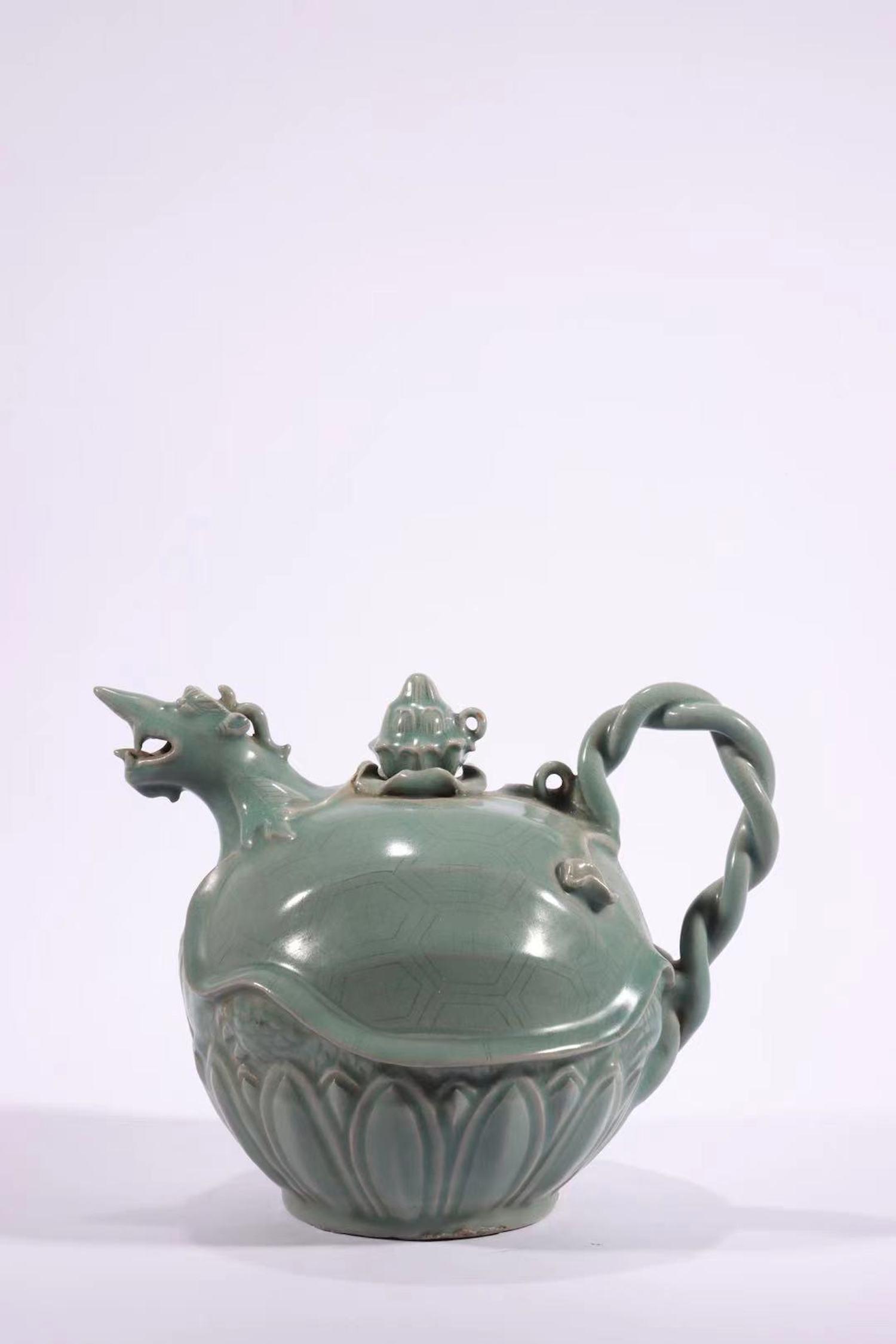 KOREAN PORCELAIN CELADON GLAZE KETTLE (1 of 8)