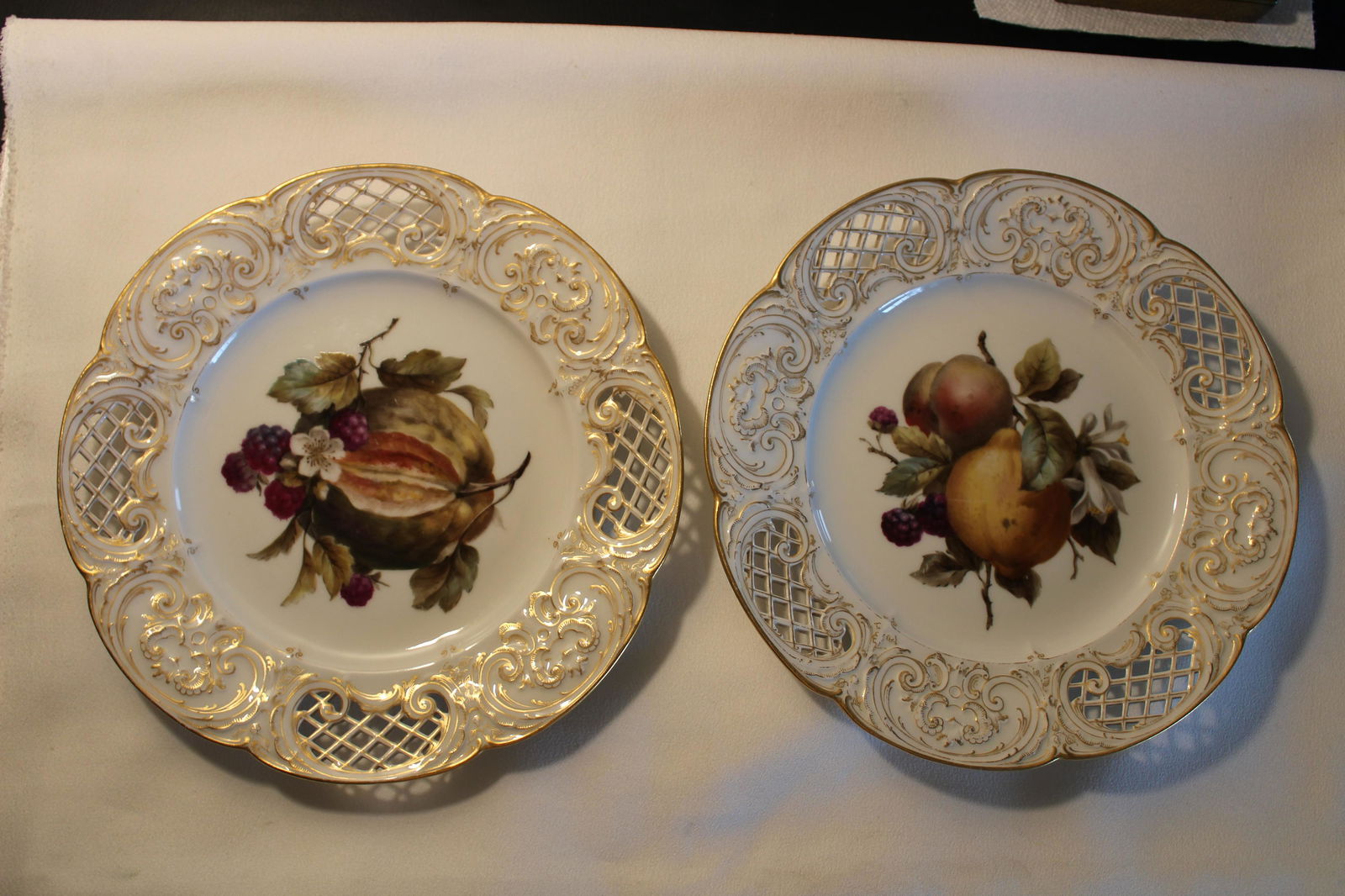 KPM Pair Reticulated Fruit Plates (1 of 4)