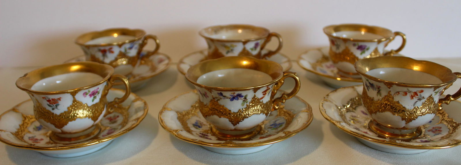 Meissen Set of Flower Cups & Saucers (1 of 6)
