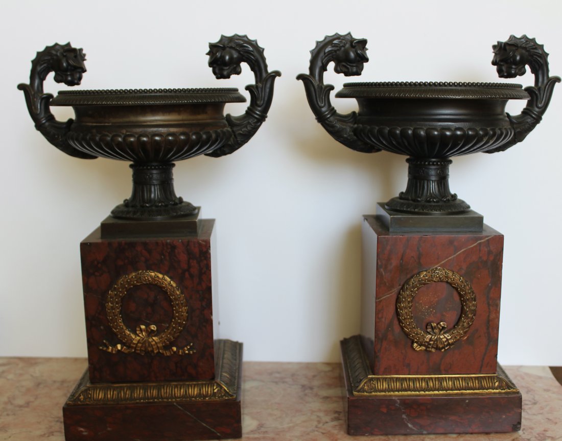 FINE PAIR OF GRAND TOUR TAZZA URNS (1 of 9)