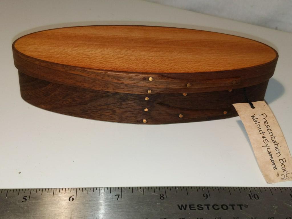 Schultz Bros. Shaker Box Walnut and Sycamore 7.5" long.: Schultz Bros. Shaker Box Walnut and Sycamore 7.5" long. Still bears Craftsman's Tag 7.5" long. Still bears Craftsman's Tag
