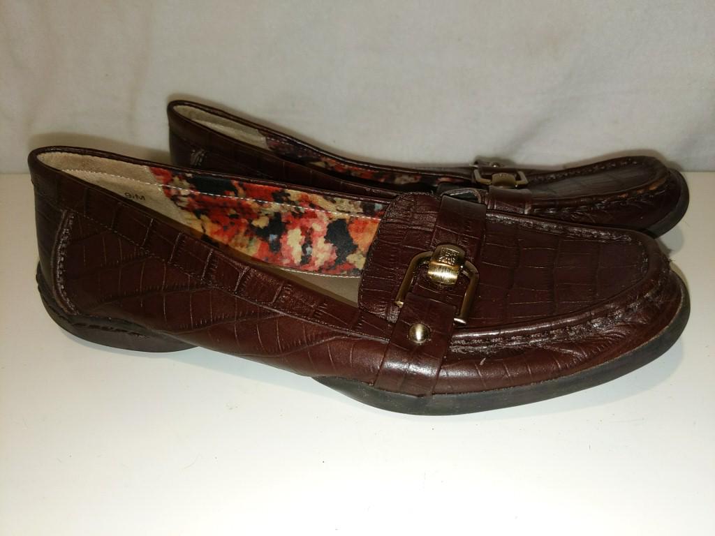 Anne Klein Croc Print Loafers Sz 9.5: Anne Klein Croc Print Loafers Sz 9.5