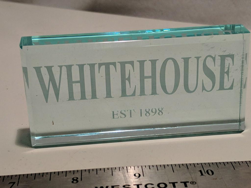 White House Acrylic Sign/Paperweight 4" long (1 of 1)
