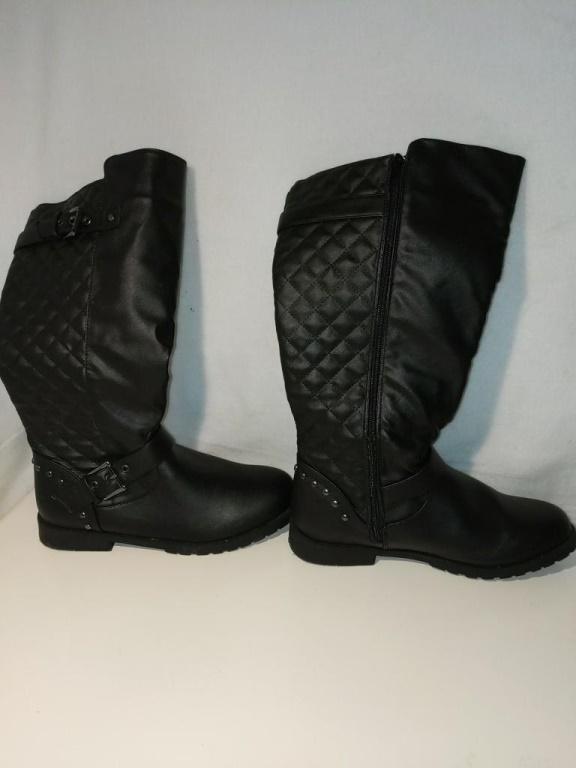 Olivia Miller Boots Sz 10 Appear to have minimal/no: Olivia Miller Boots Sz 10 Appear to have minimal/no wear Appear to have minimal/no wear