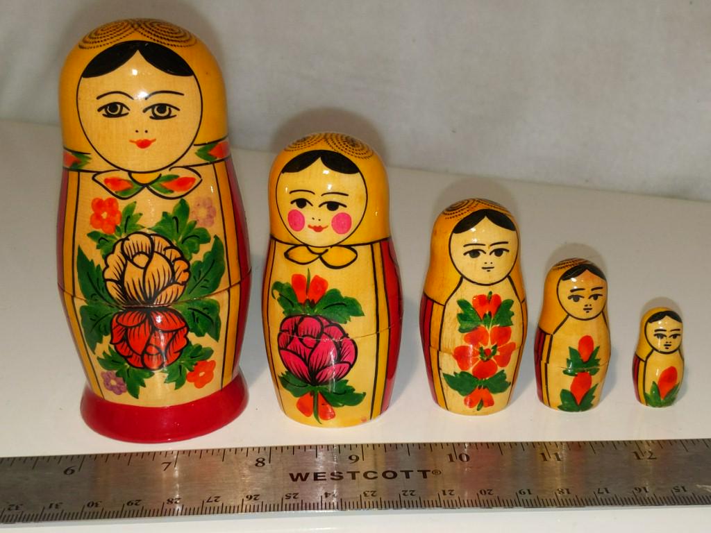 Russian Nesting Doll (5-Deep) Tallest is approx 4.75" (1 of 4)