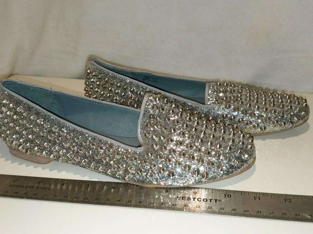 Steve Madden Silver Glittery Spiked Shoes Sz10M: Steve Madden Silver Glittery Spiked Shoes Sz10M