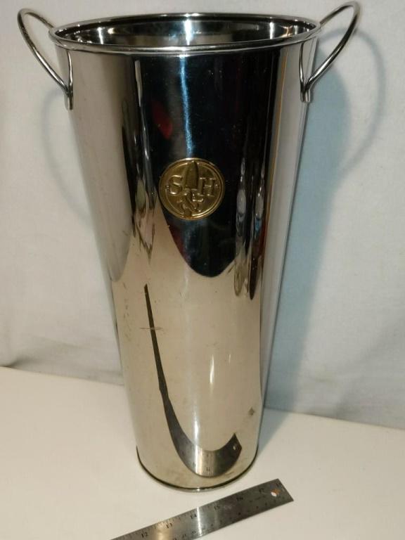 Smith and Hawken Umbrella Stand/Vase 22" Tall: Smith and Hawken Umbrella Stand/Vase 22" Tall 22" Tall