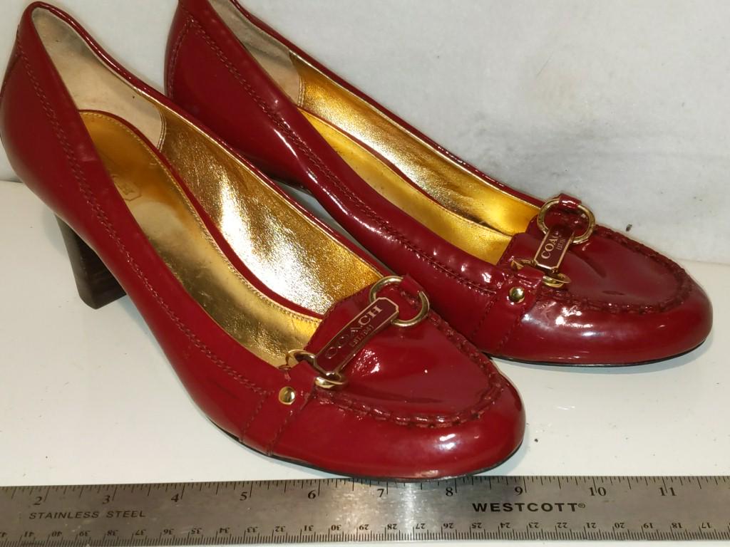 Coach Red Patent Leather Pumps Sz 9B: Coach Red Patent Leather Pumps Sz 9B